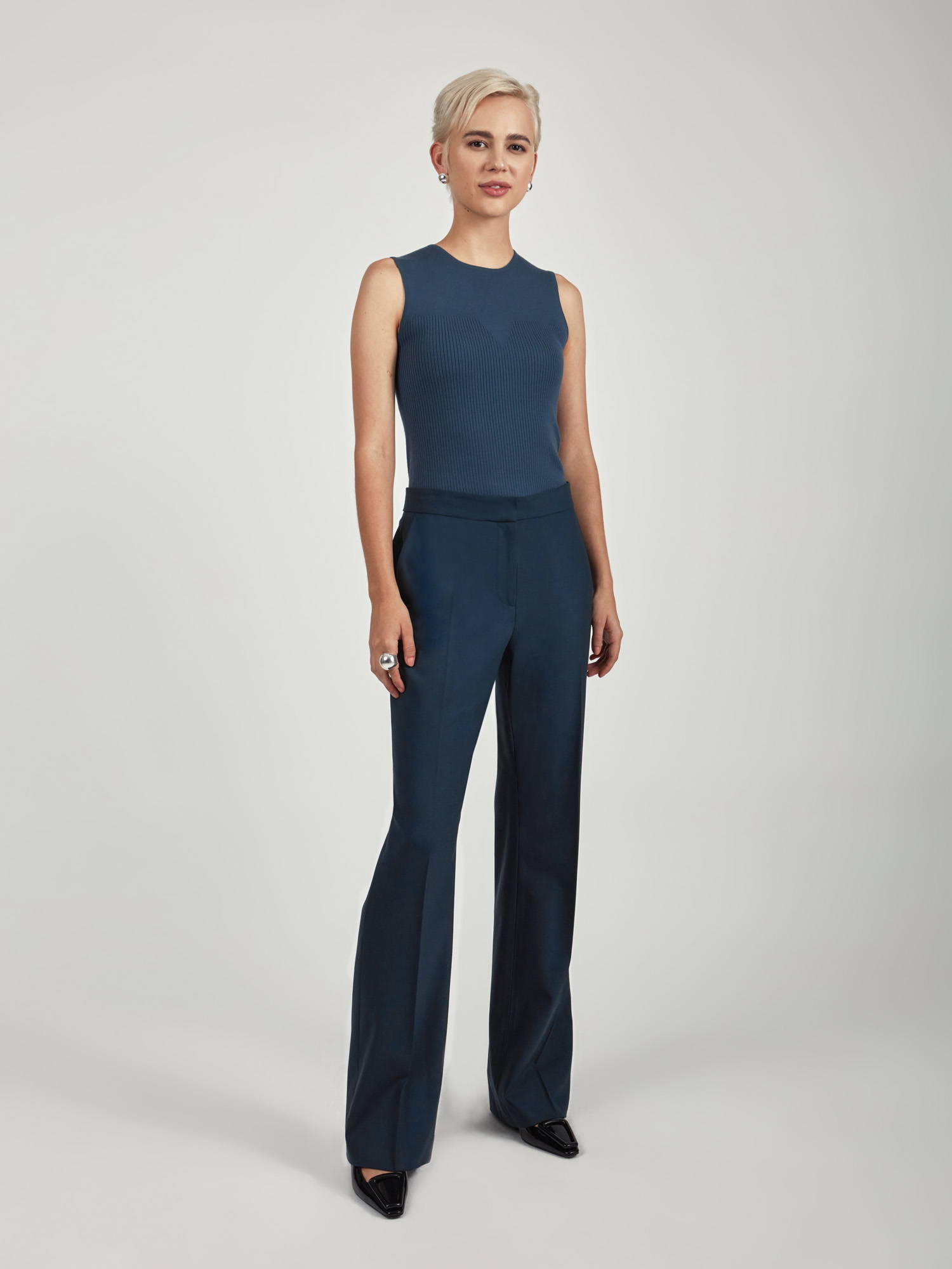 J&C Pant Guideline – Judith & Charles